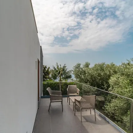 Star With Private Heated Pool In * Funchal (Madeira)