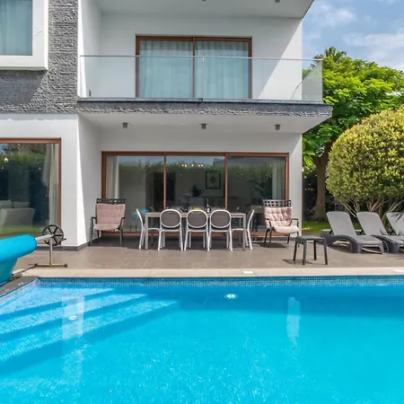 Willa Star With Private Heated Pool In Funchal (Madeira)